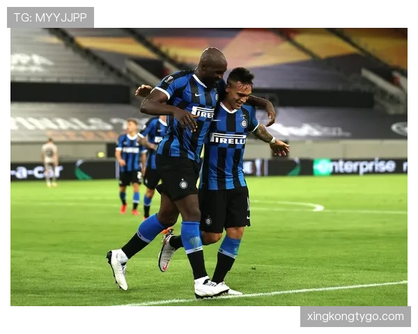 劳塔罗 vs 卢卡库：巅峰期进攻效率与战术角色对比