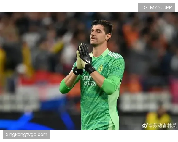 库尔图瓦：从切尔西双冠到世界级门神的稳固确立